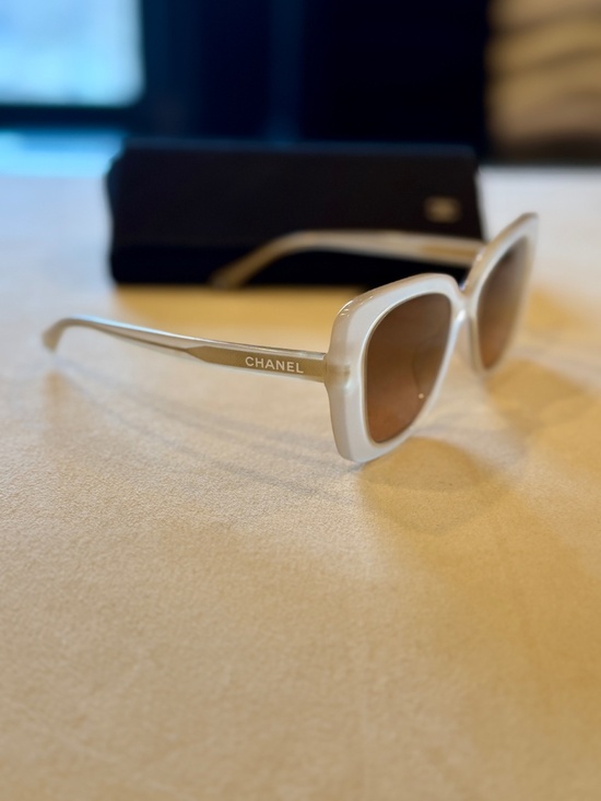 Chanel Sunglasses main image 2